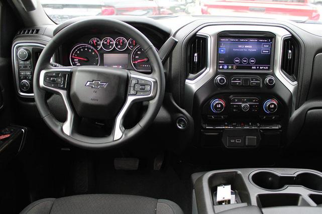 Photo of 2019 Silver Ice Metallic Chevrolet Silverado 1500
