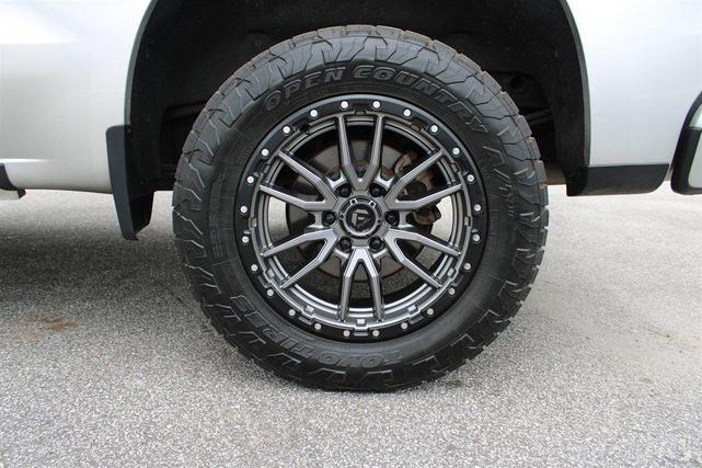 Photo of 2019 Silver Ice Metallic Chevrolet Silverado 1500