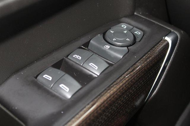 Photo of 2019 Silver Ice Metallic Chevrolet Silverado 1500