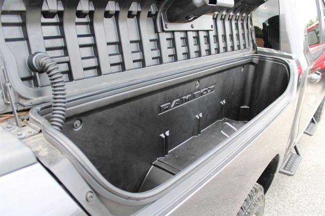 Photo of 2020 Granite Crystal Metallic Clearcoat RAM 1500