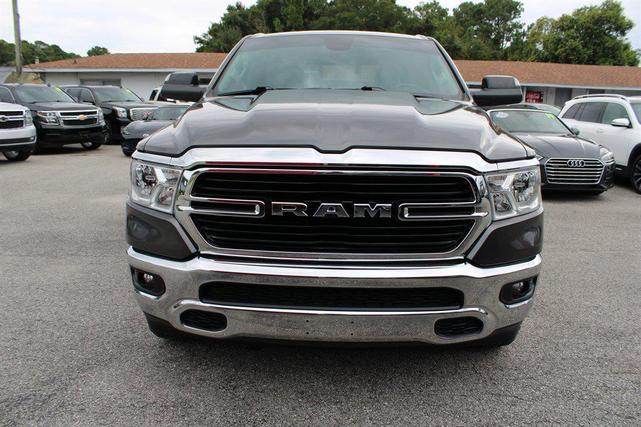 Photo of 2020 Granite Crystal Metallic Clearcoat RAM 1500