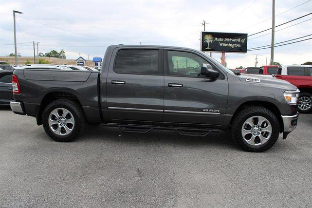 Photo of 2020 Granite Crystal Metallic Clearcoat RAM 1500