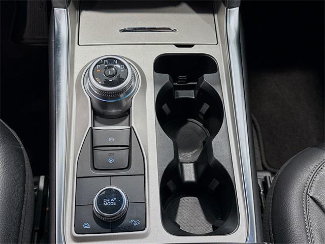 Photo of 2023 Black Metallic Ford Explorer