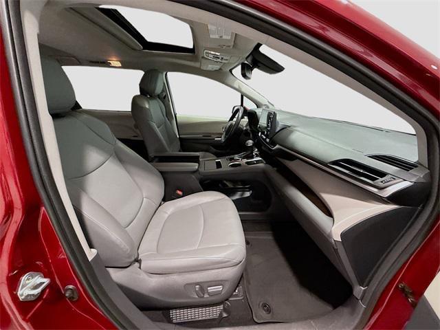 Photo of 2021 Ruby Toyota Sienna