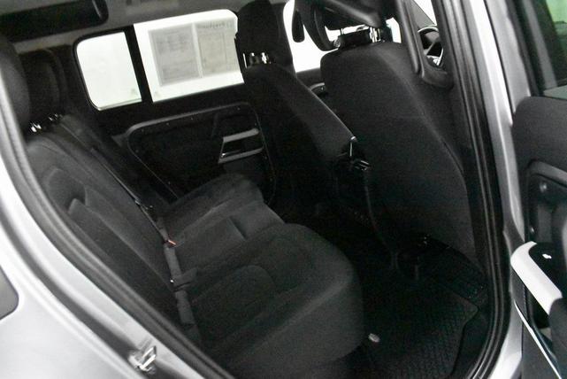 Photo of 2022 Gray Land Rover Defender
