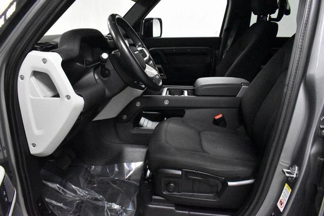 Photo of 2022 Gray Land Rover Defender