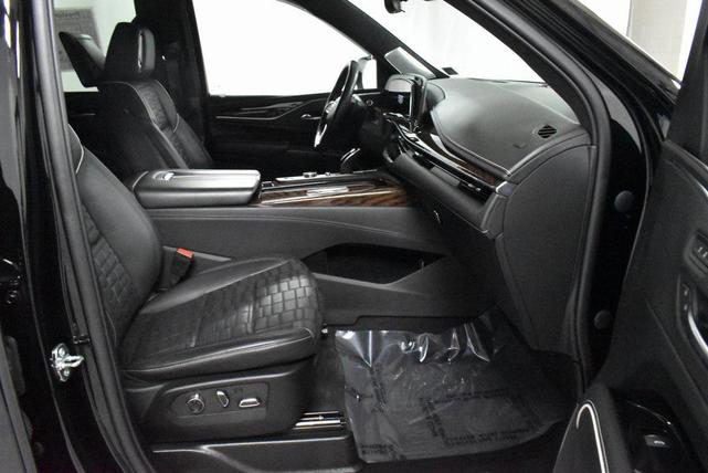 Photo of 2022 Black Metallic Cadillac Escalade ESV