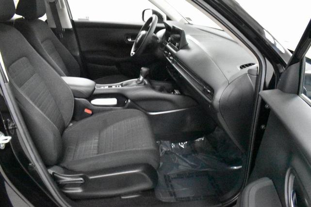 Photo of 2023 Crystal Black Pearl Honda HR-V