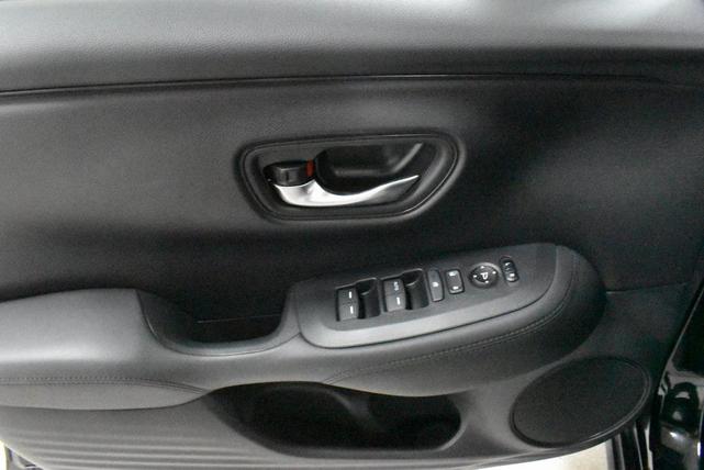 Photo of 2023 Crystal Black Pearl Honda HR-V