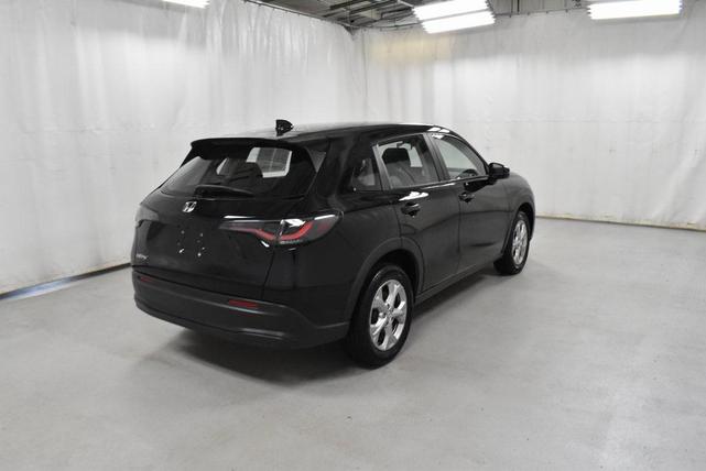 Photo of 2023 Crystal Black Pearl Honda HR-V