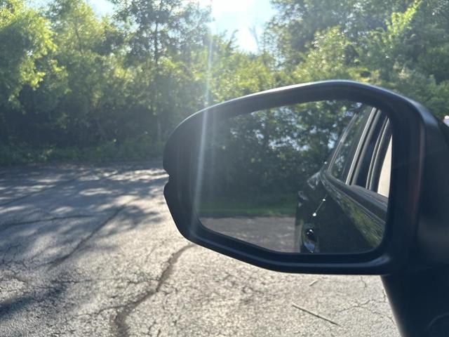 Photo of 2026 Pearl Honda HR-V