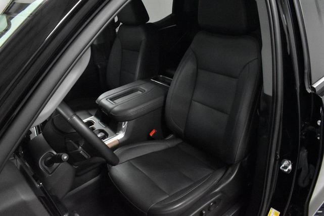 Photo of 2022 Black Chevrolet Silverado 1500
