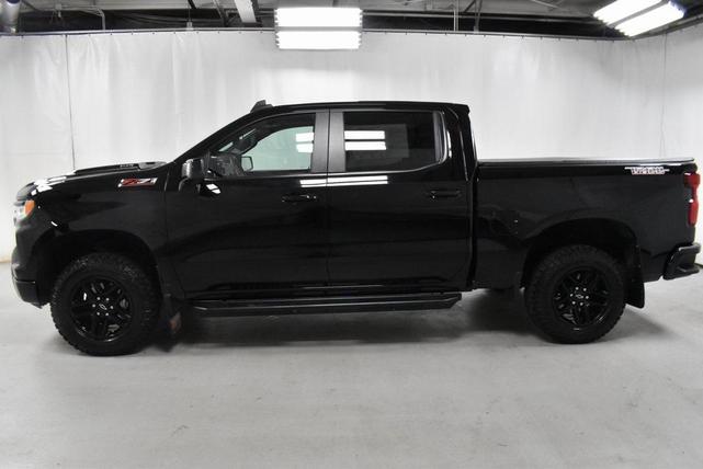 Photo of 2022 Black Chevrolet Silverado 1500