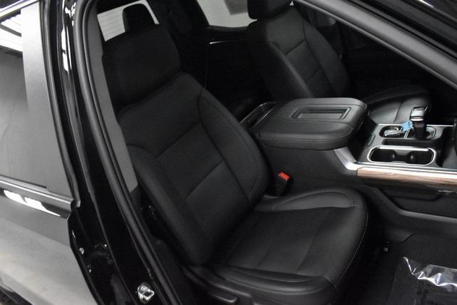 Photo of 2022 Black Chevrolet Silverado 1500