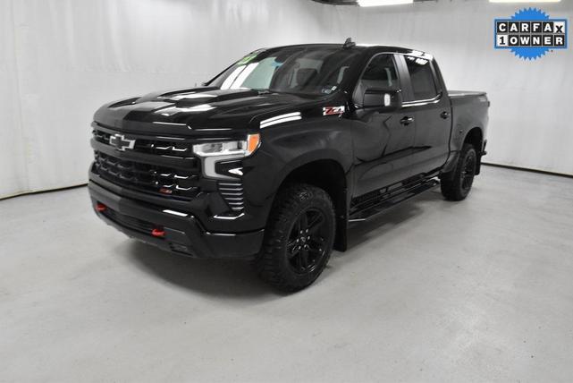 Photo of 2022 Black Chevrolet Silverado 1500