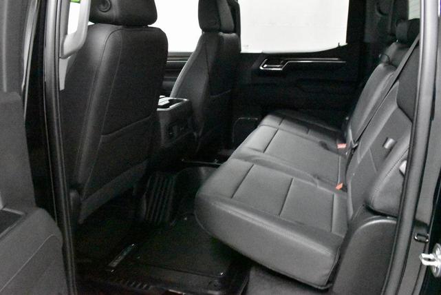 Photo of 2022 Black Chevrolet Silverado 1500