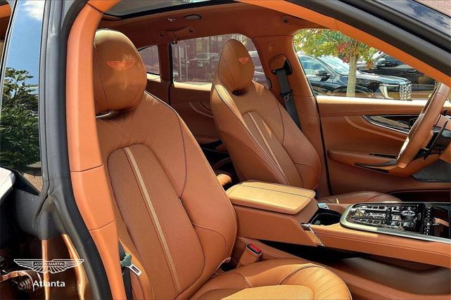 Photo of 2025 Bronze Aston Martin DBX