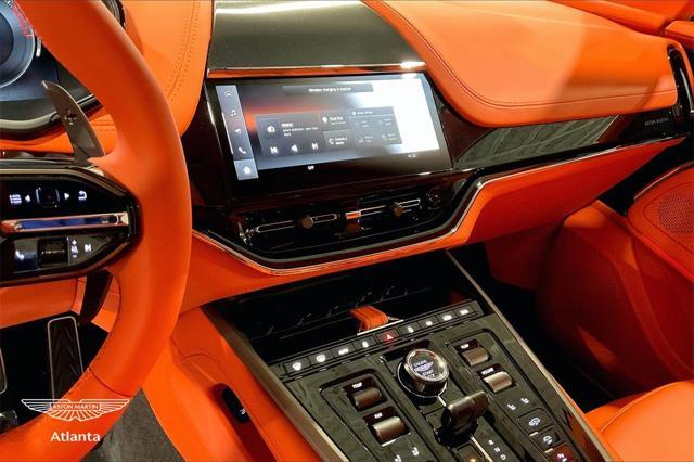 Photo of 2025 Q Oberon Black Aston Martin DBX