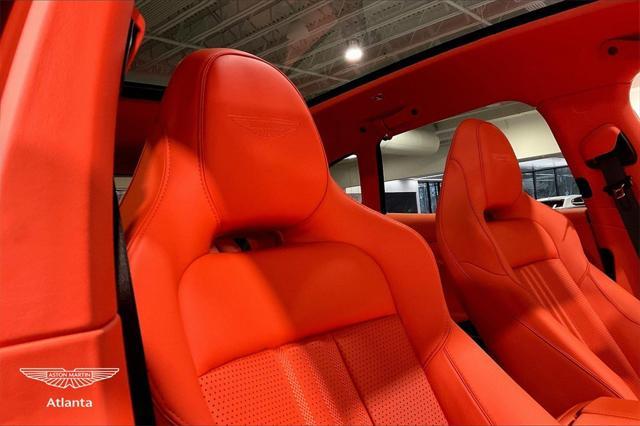 Photo of 2025 Q Oberon Black Aston Martin DBX
