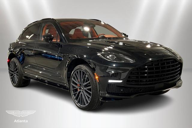 Photo of 2025 Q Oberon Black Aston Martin DBX