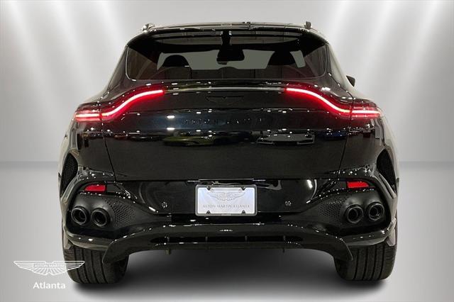 Photo of 2025 Q Oberon Black Aston Martin DBX
