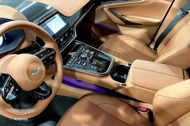 Photo of 2025  Aston Martin DBX