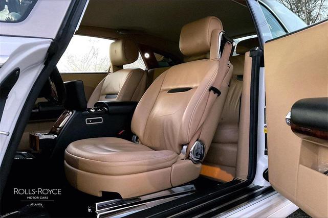 Photo of 2010 White Rolls-Royce Phantom Coupe