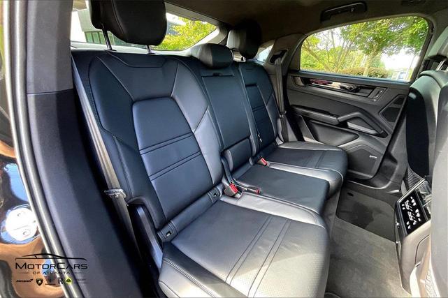 Photo of 2025  Porsche Cayenne