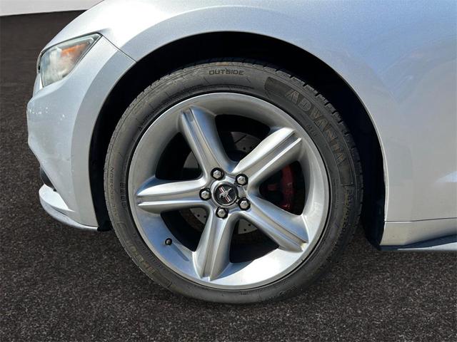 Photo of 2017 Ingot Silver Ford Mustang