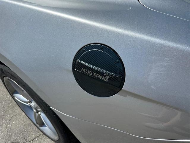 Photo of 2017 Ingot Silver Ford Mustang