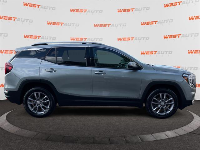 Photo of 2023 Sterling Metallic GMC Terrain