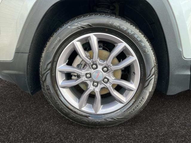 Photo of 2023 Sterling Metallic GMC Terrain