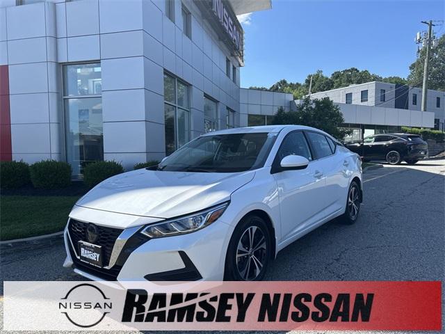 Photo of 2022 Aspen White Nissan Sentra