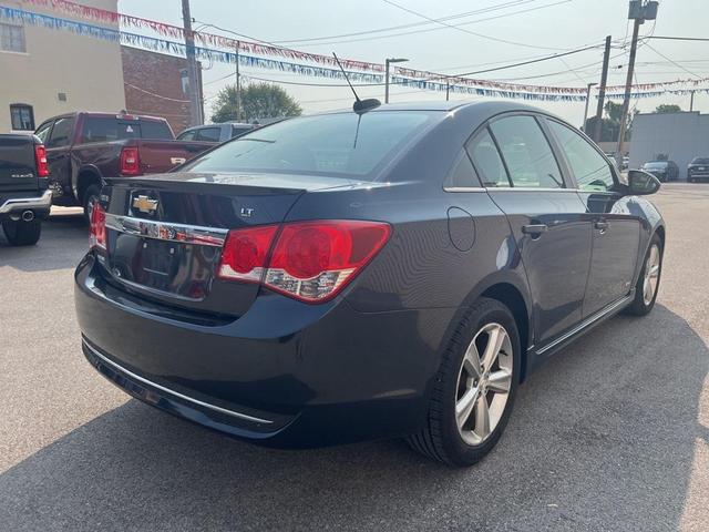 Photo of 2016 Blue Ray Metallic Chevrolet Cruze Limited