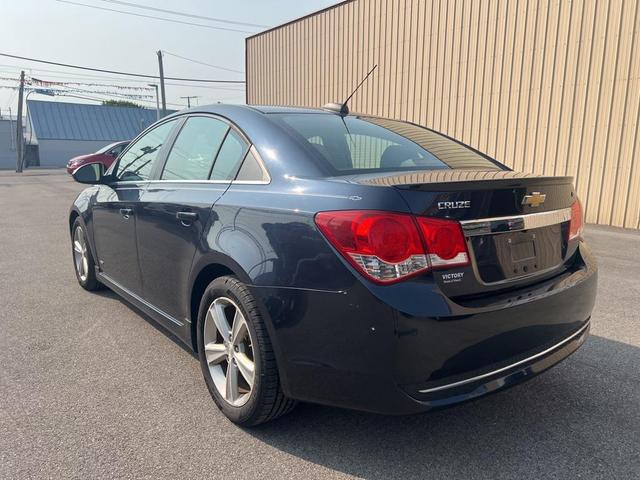 Photo of 2016 Blue Ray Metallic Chevrolet Cruze Limited
