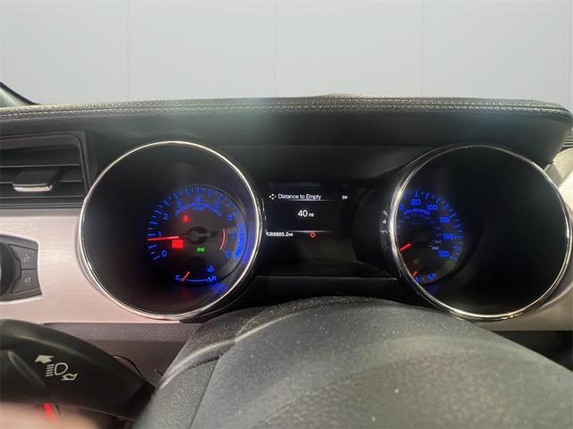 Photo of 2015 Race Red Ford Mustang