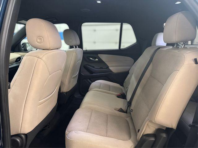 Photo of 2022 Northsky Blue Metallic Chevrolet Traverse