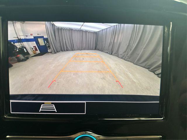 Photo of 2022 Northsky Blue Metallic Chevrolet Traverse