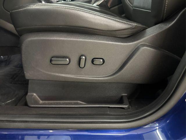 Photo of 2014 Blue Ford Escape