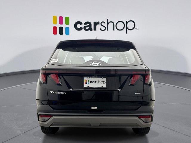 Photo of 2025 Phantom Black Hyundai TUCSON