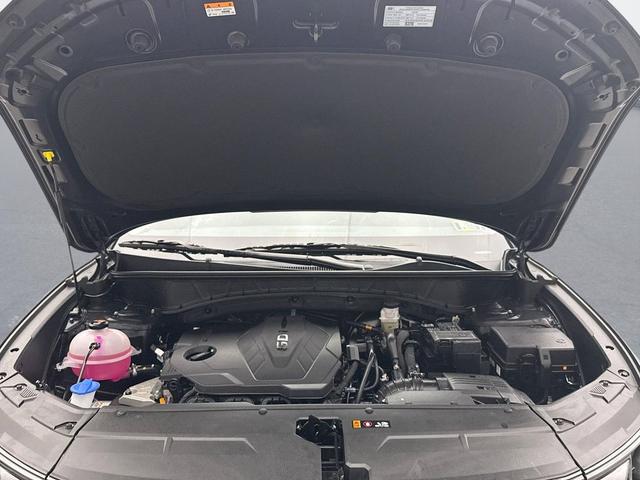 Photo of 2025 Phantom Black Hyundai TUCSON