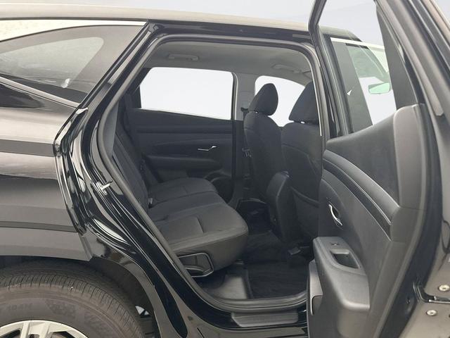 Photo of 2025 Phantom Black Hyundai TUCSON