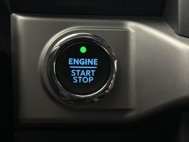 Photo of 2022 CARBONIZED GRAY METALLIC Ford F-150