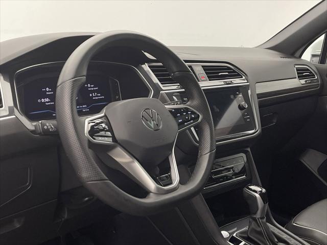 Photo of 2022 Oryx White Volkswagen Tiguan