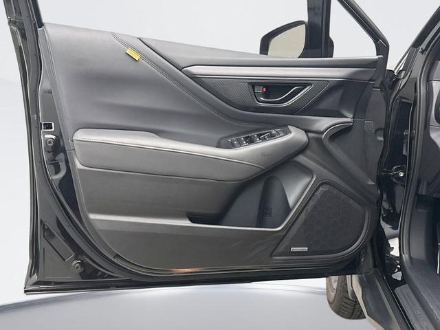 Photo of 2024 Crystal Black Silica Subaru Outback
