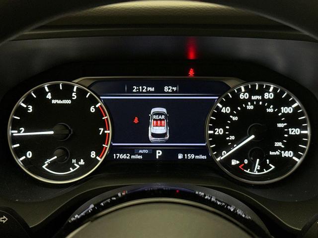 Photo of 2023 Super Black Nissan Rogue