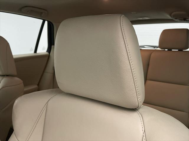 Photo of 2015 Crystal Black Acura RDX