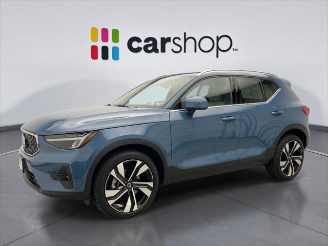 2023 Volvo XC40