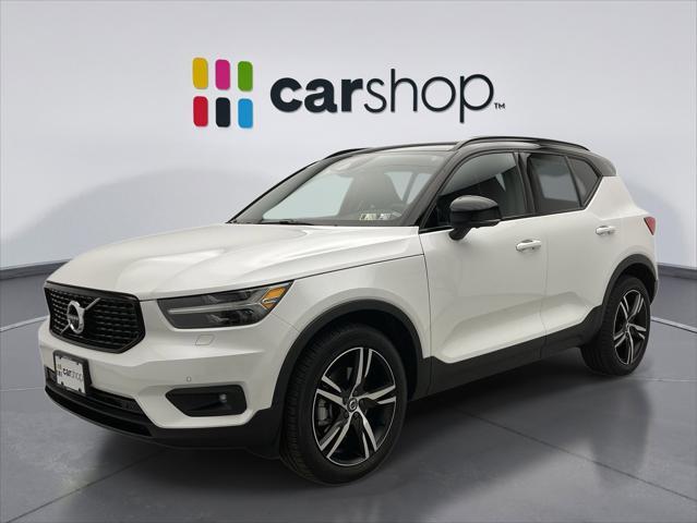 2022 Volvo XC40