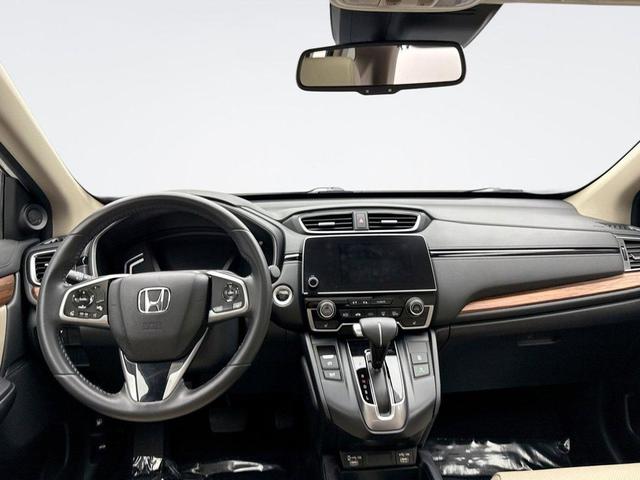 Photo of 2020 Platinum White Honda CR-V